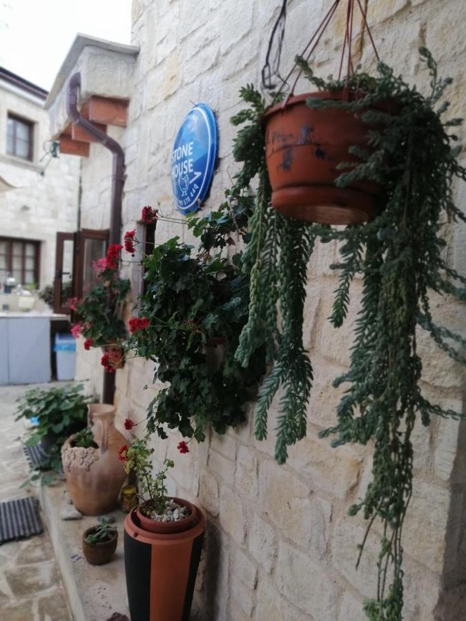 Faith'S Stone House Guest House Simou Bagian luar foto