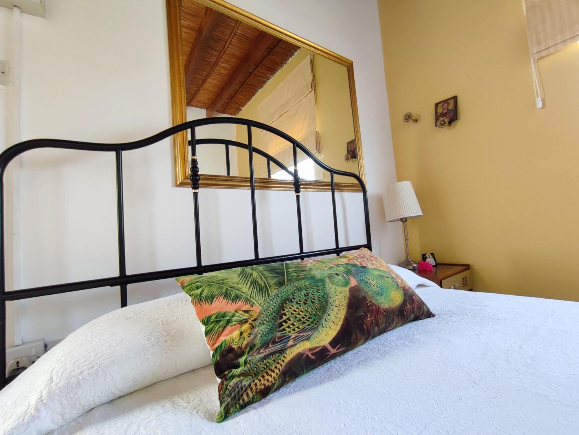 Faith'S Stone House Guest House Simou Bagian luar foto