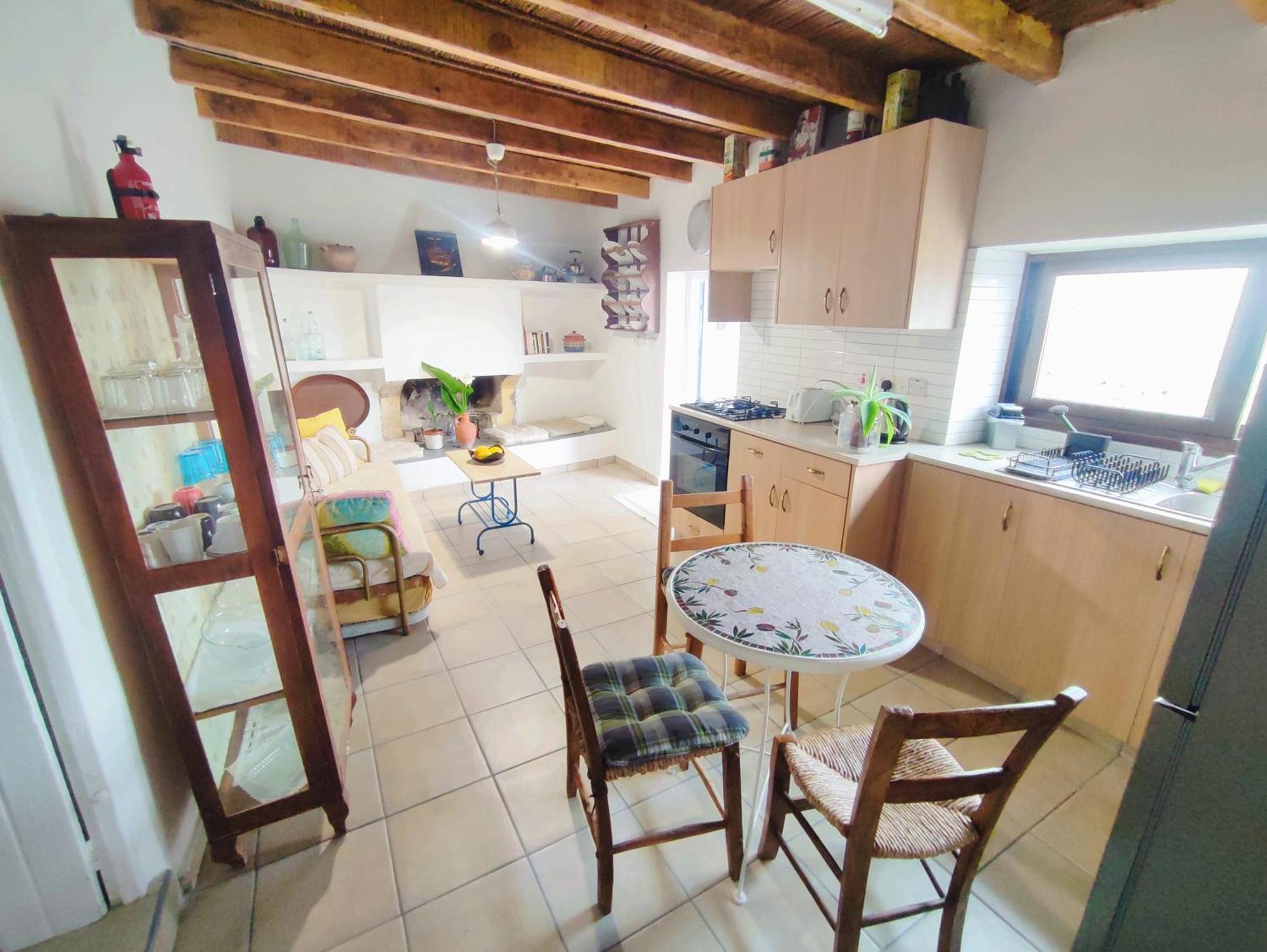 Faith'S Stone House Guest House Simou Bagian luar foto