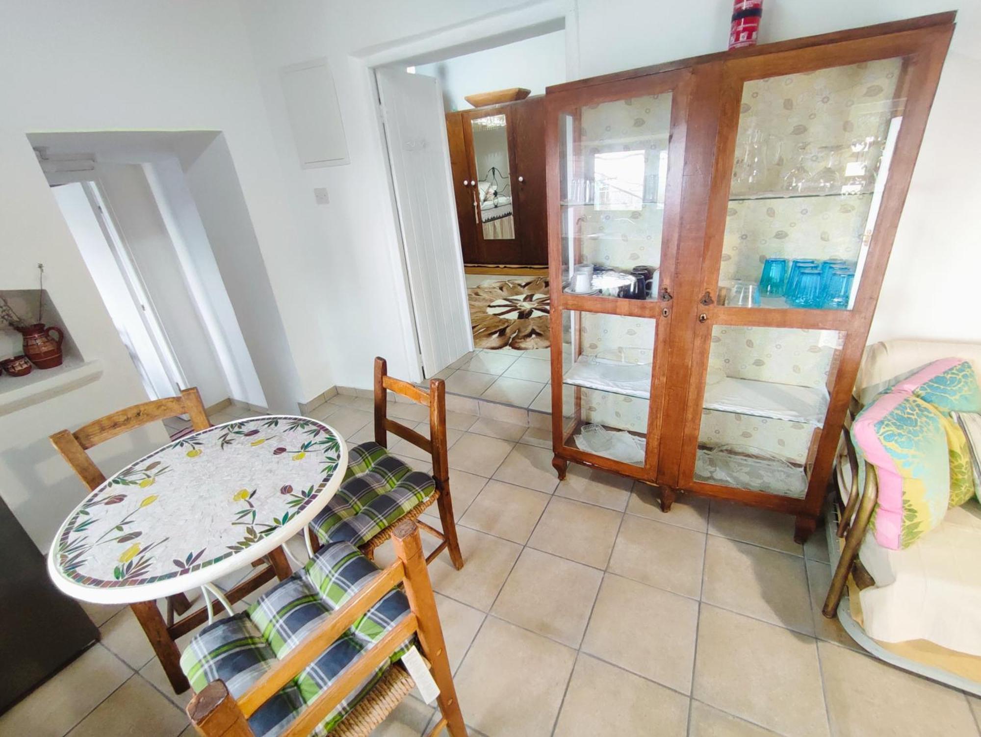 Faith'S Stone House Guest House Simou Bagian luar foto