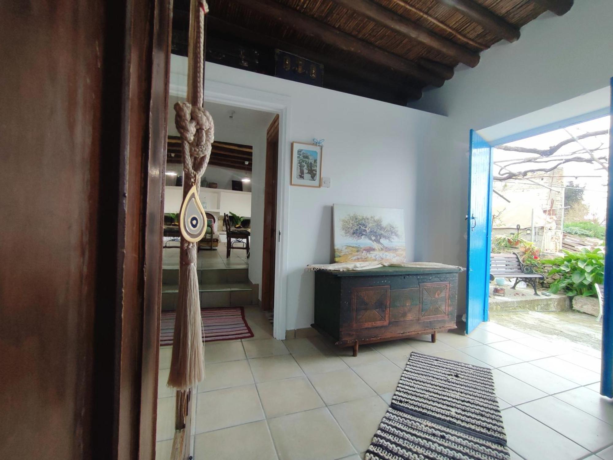 Faith'S Stone House Guest House Simou Bagian luar foto